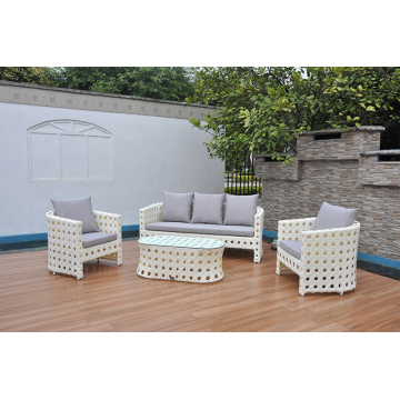 Conjunto de mimbre para exteriores Juego de comedor para jardines blancos