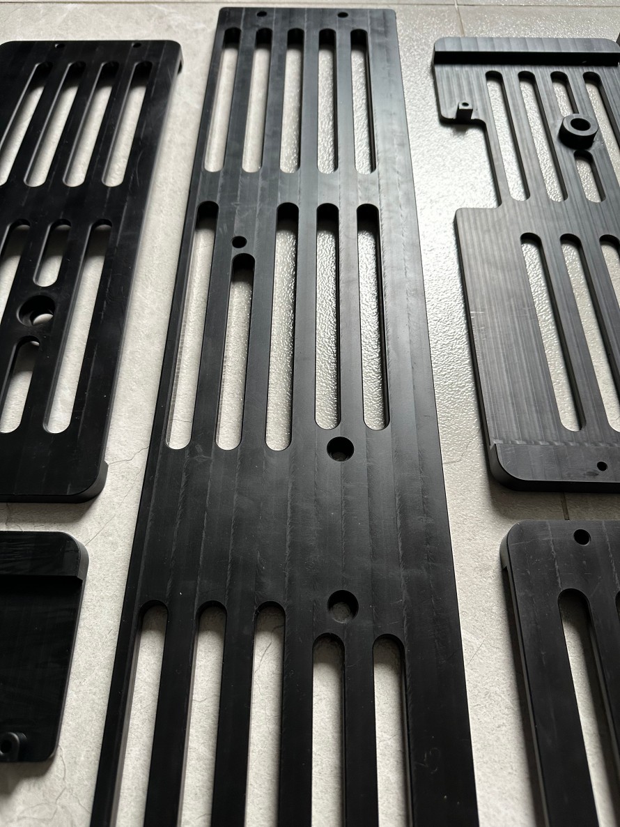 黒色ポリカーボネート 30% GF2 BLACK POLYCARBONATE 30% GF2