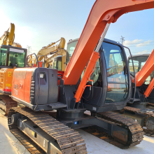 Second Hand Hitachi 7Ton Crawler Excavator ZX70