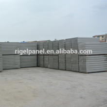 Light weight spray insulation foam wall insulation board