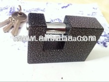 black rectangular padlock