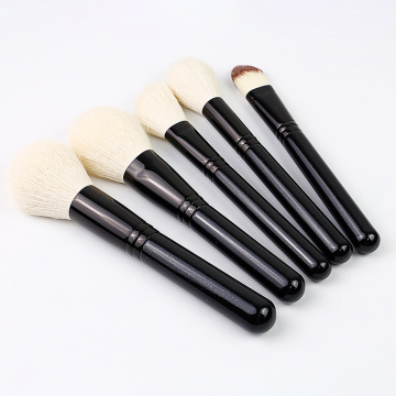 Set de pinceaux de maquillage professionnel en poils de chèvre