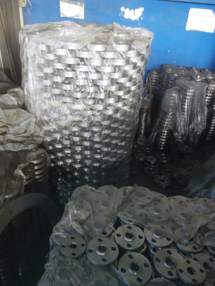 SOCKET WELDING CARBON STEEL PIPE FLANGES