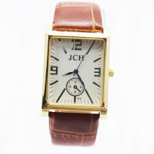 New Women Leather Belt Quartz Watch