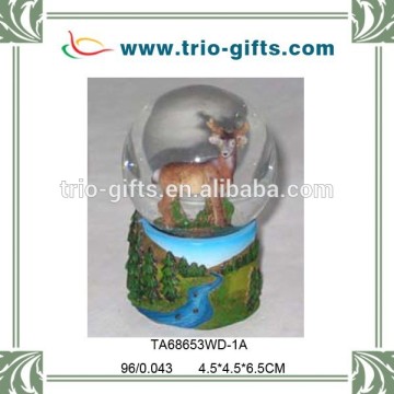 polyresin elk snow globes 45mm