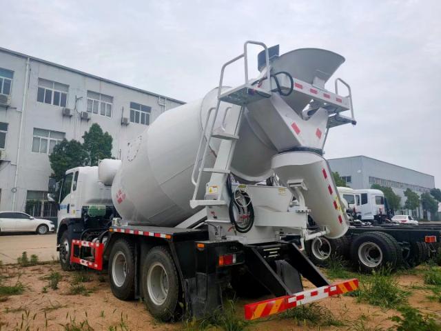 Mixer Truck 3 Jpg