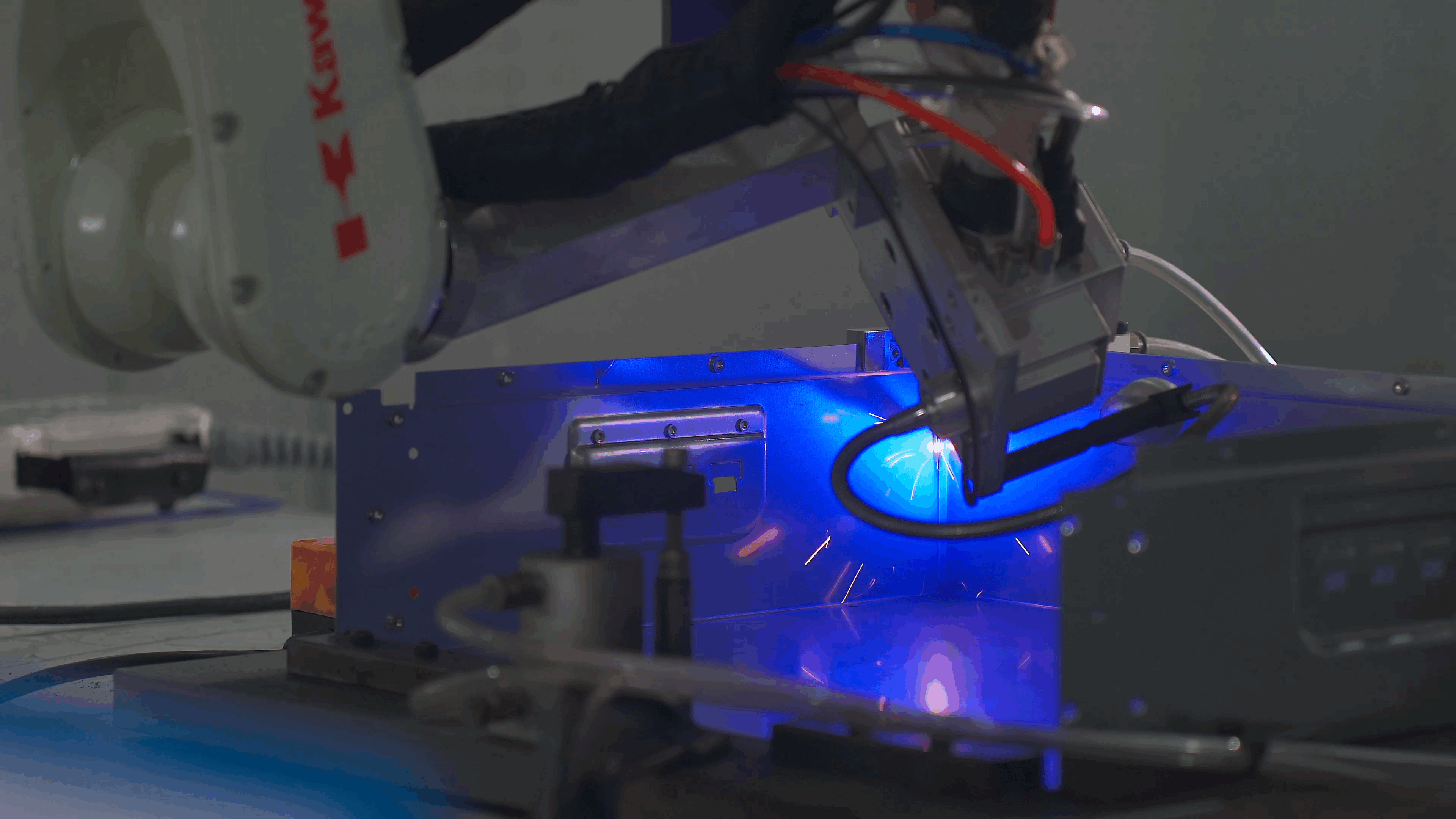 вставить формованную шину insert molded busbar