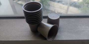 Biodegradable disposable coffee cup