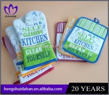 custom printed oven glove and potholder