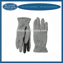 2015 Fashion new design polyester sweater kint gloves