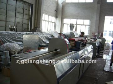 PVC special-shaped making machine