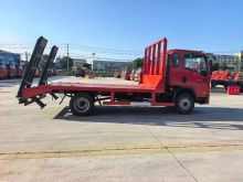 High-Performance Flatbed Wrecker for Fleet Operations
