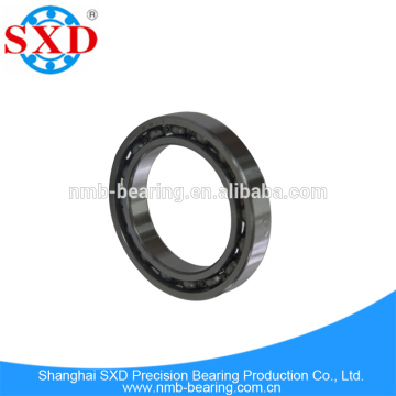 Low vibration thrust bearing for engines