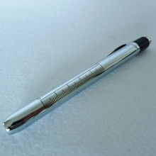 Stainless Steel Diagnostic Pen Light with Big Hanger