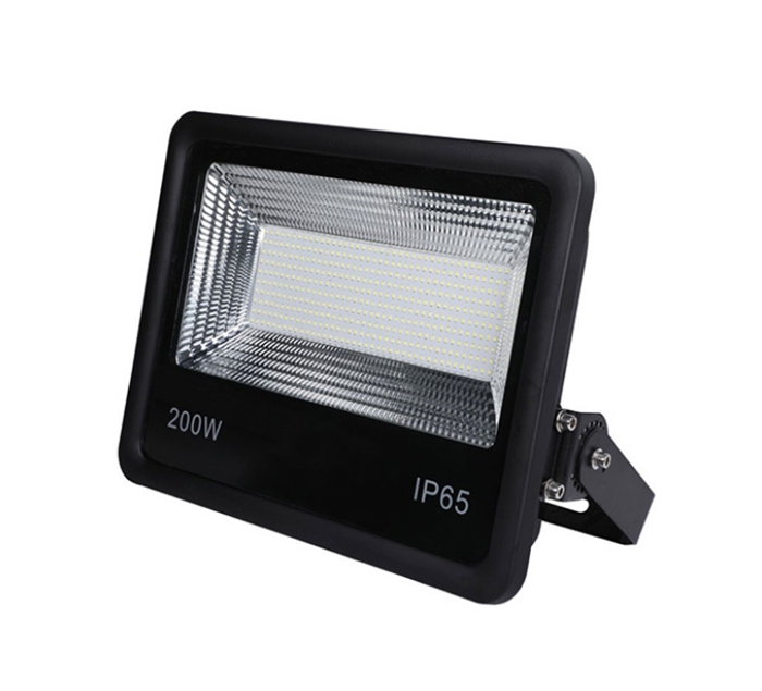 High efficiency outdoor floodlights