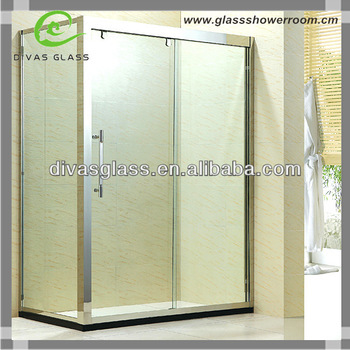 Enclosed steam shower room