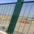 Anti climb fence design