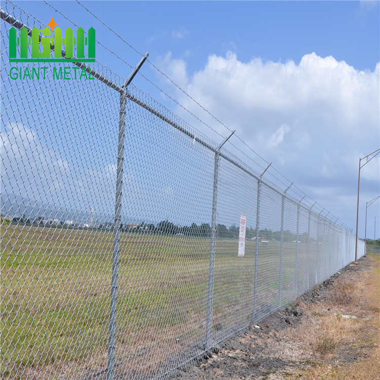 Cyclone wire mesh fence