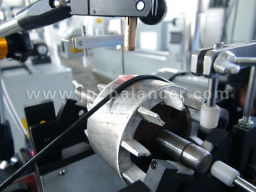 Shanghai Micro motor rotor dynamic balancing machine