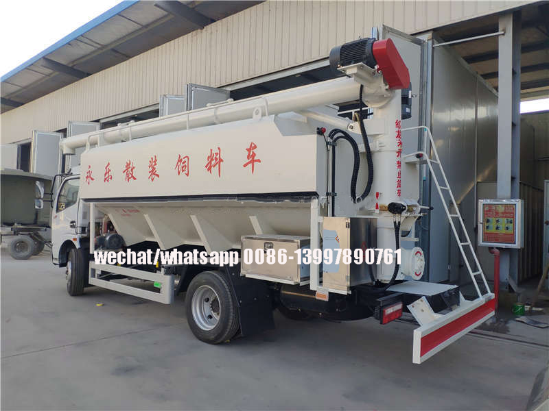 Bulk Feed Truck 5