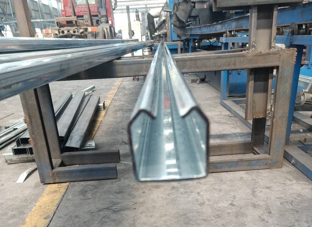 Galvanized steel c Profiles price list, cold formed galvanized steel channel steel profile