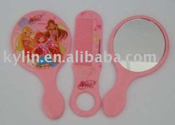 handle mirror with comb