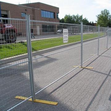 2016 cheap Canada temporary fence , portable temporary fence