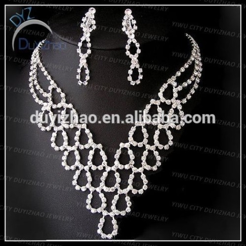 Long &noble claw chain jewelry set for bride