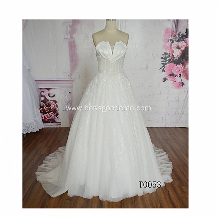 off shoulder sleeveless detachable lace appliques 3d lace designer wedding dress ball gown