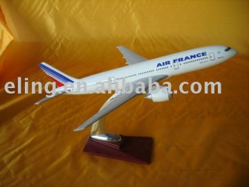 Resin plane model Boeing B777
