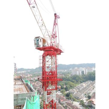 Grue à tour à flèche relevable Derrick