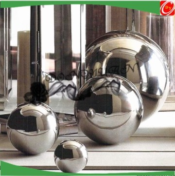 stainless steel gazing ball reflection