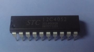 Programing Microcontrollers 12c4052 - Dip20