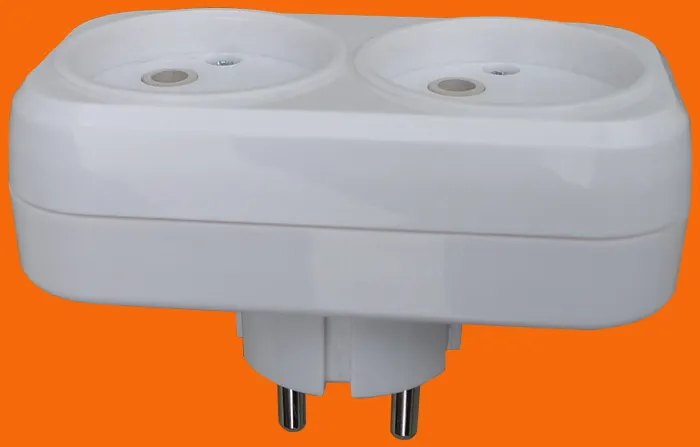 3 Splitter Socket Adapter with Grounding 16A 250V Euroslot Round White