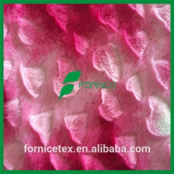 China manufacturer Polyester garment brushed pv plush fur fabric