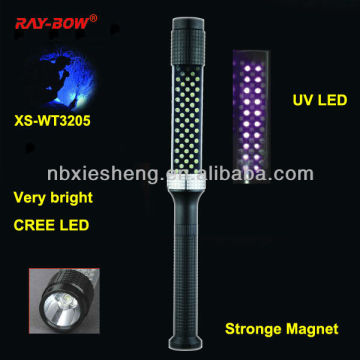 Rechargeable work light baton flashlight