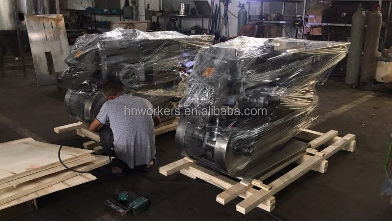 Pharmaceutical shredding machine slicing machine for herb root