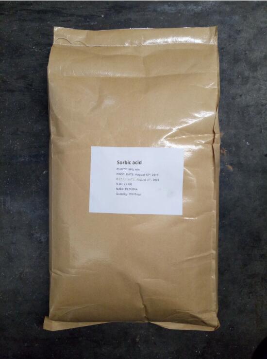 Natural harmless food preservative sorbic acid granule or powder