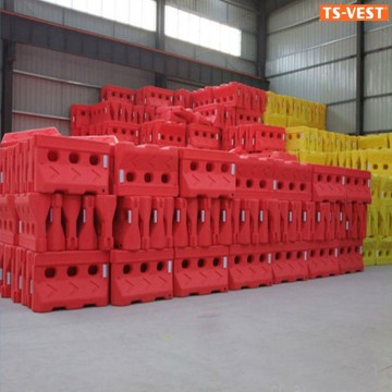 water filled plastic barrier,traffic barrier,plastic road barrier