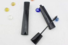 Mac Flat UV Black Mascara Tube