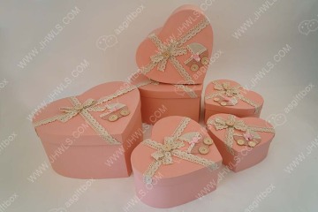 Romantic Fashion Paper Hat Gift Box