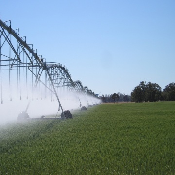 Máquina del sistema de riego de pivote central para áreas de campo de maíz grandes