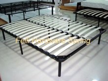 zig zag spring metal bed frame with wooden slats