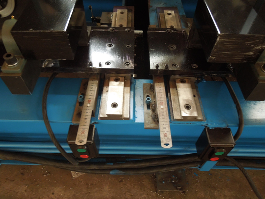 Cable tray roll forming machine