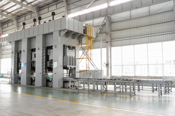 Truck Chasiss Longitudinal Beam/Stringer Hydraulic Press Machine 3000 Ton