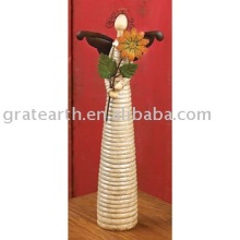 Flower-Loving  ceramic angel figure / angel ornament