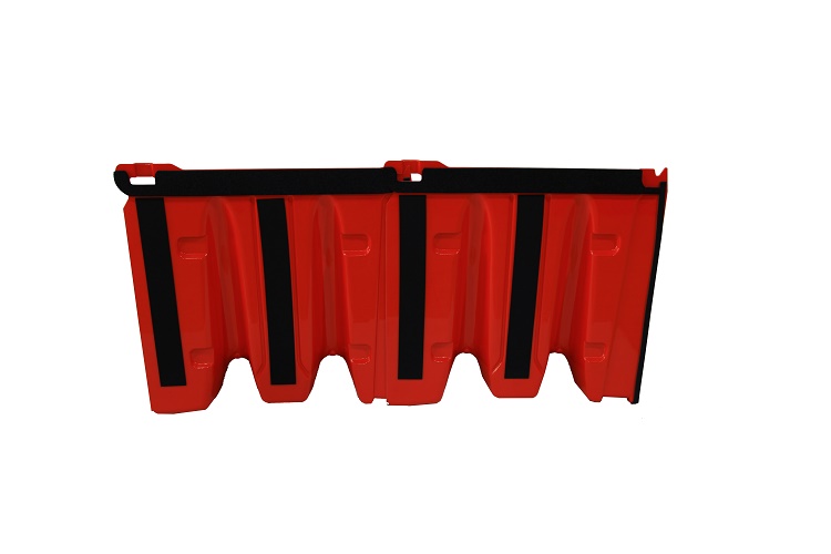 Freestanding flood control quickly equipment flood prevention solutions