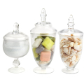 Candy Jar để trang trí (tất cả kích thước, kiểu dáng, màu sắc)