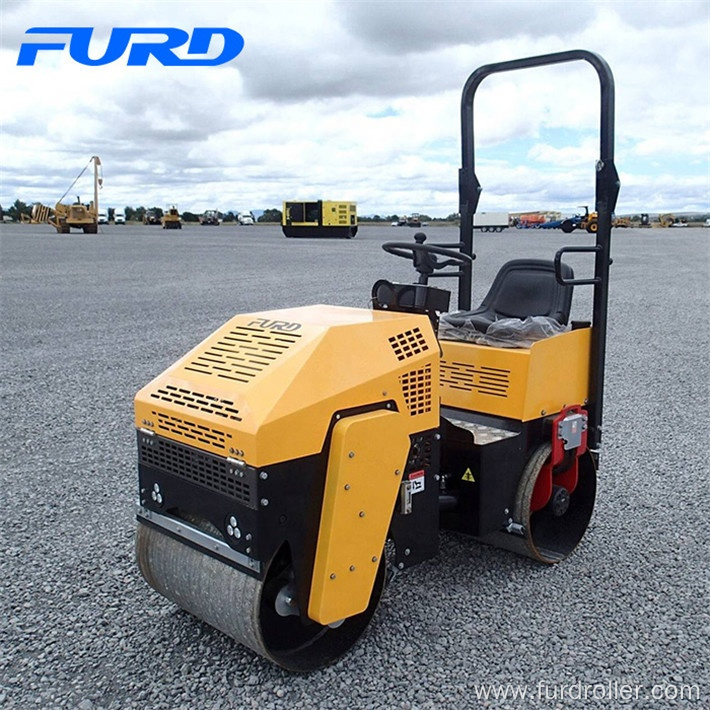 Ride-on Double Drum Vibratory Road Roller (FYL-880)