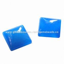 Garment bead in blue agate